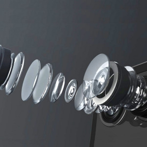 The Future of Smartphone Cameras: Periscope Zoom & AI-Powered Photography